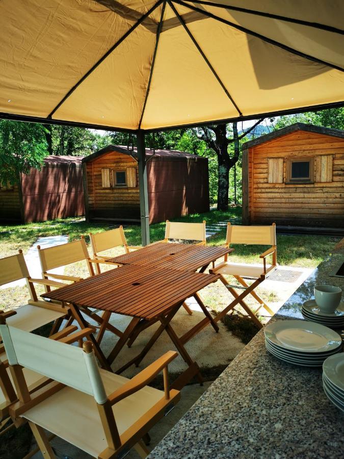 Krasen Kras 104 Resort Komen Dış mekan fotoğraf