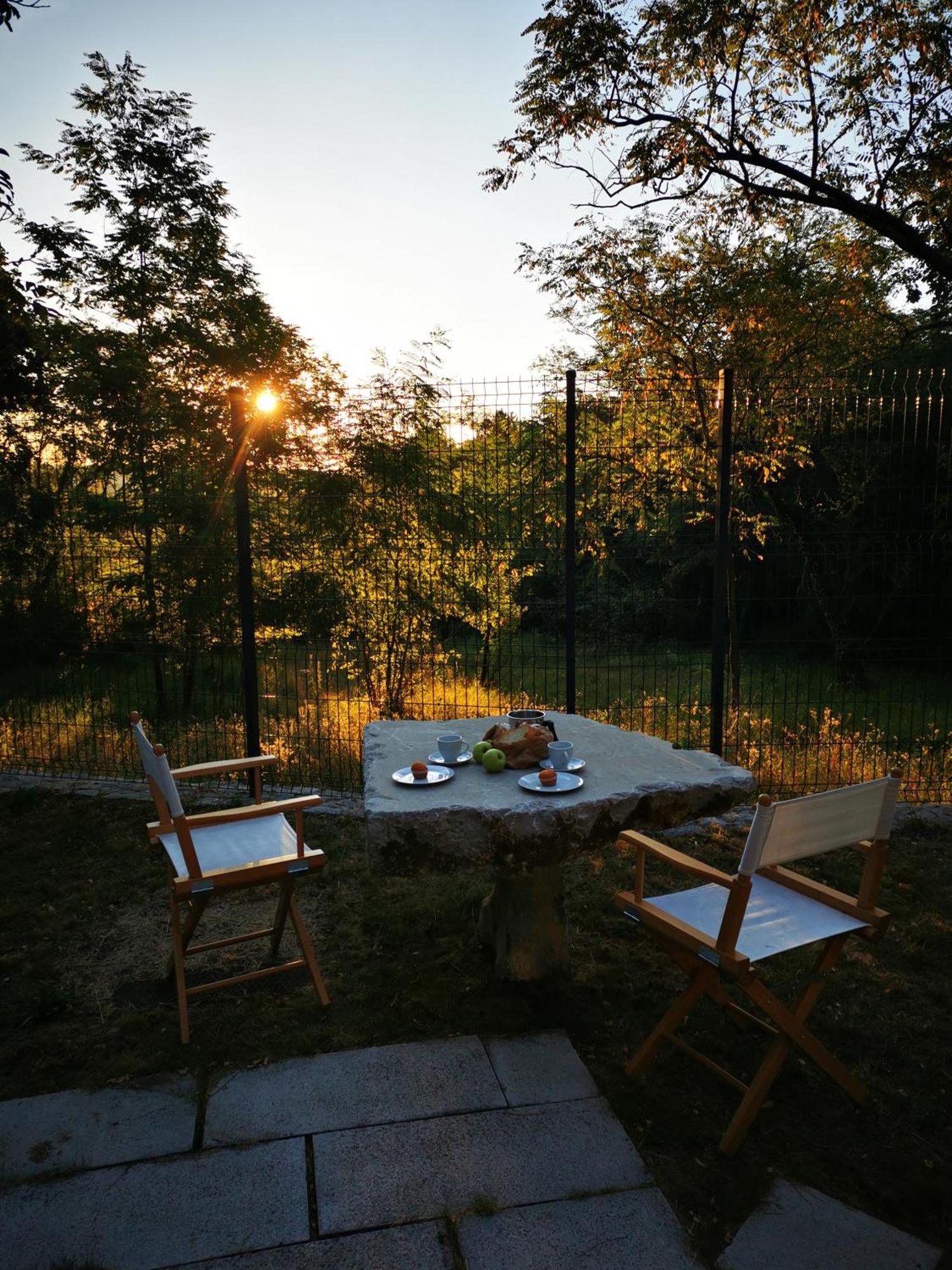 Krasen Kras 104 Resort Komen Dış mekan fotoğraf